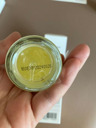 랑벨 비타 에너지 잡티 앰플 50ml 고농축 비타민, 저자극, 수분 촉촉, 미백 앰플 — 4점을 준 리뷰어가 2022년 4월 올린 사용 사진