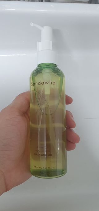 스킨큐어 산다화 순한 클렌징 동백 오일 200ml — 4.5점을 준 리뷰어가 2023년 3월 올린 사용 사진
