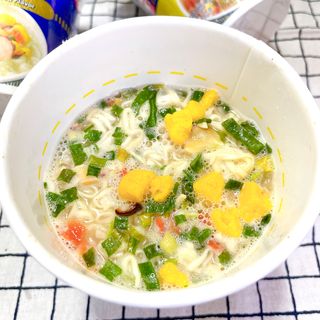 NISSIN 닛신 컵누들  4종 - 씨푸드오리지날, 씨푸드 스파이시, 씨푸드 커리, 씨푸드 XO소스 — 5점을 준 리뷰어가 2021년 11월 올린 사용 사진