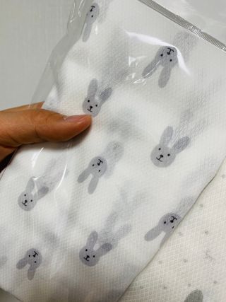 달퐁 레빗스카프손수건세트 — 5점을 준 리뷰어가 2021년 5월 올린 사용 사진