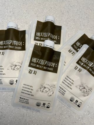 클린24시간 베지밀키웨이 감자 쉐이크 1세트 (5개) — 3점을 준 리뷰어가 2022년 10월 올린 사용 사진