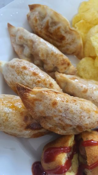 삼양냉동 [삼양] 얇은피불닭왕교자+얇은피까르보불닭왕교자 총4팩 — 5점을 준 리뷰어가 2021년 2월 올린 사용 사진