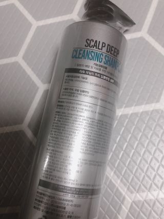 다슈코리아 다슈 데일리 두피 딥 클렌징 샴푸 500ml — 4.5점을 준 리뷰어가 2020년 12월 올린 사용 사진