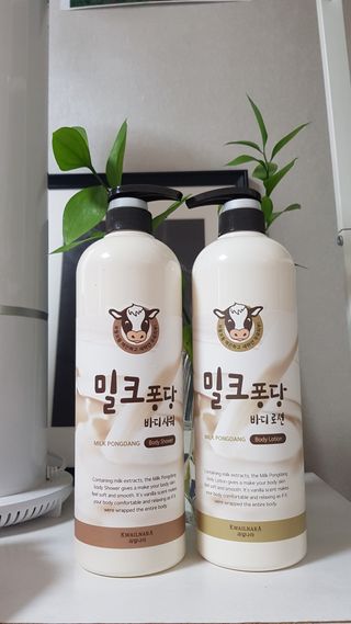 [과일나라] 대용량 밀크퐁당 바디로션+바디워시 2종 — 5점을 준 리뷰어가 2021년 10월 올린 사용 사진