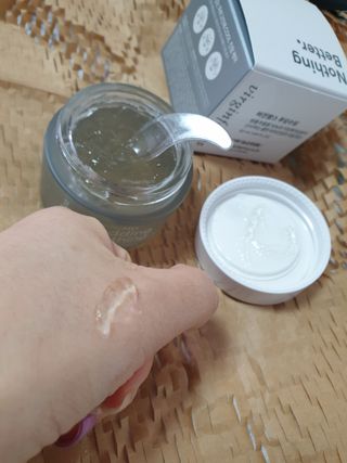 [NEW_버진팜스 푸딩수딩] 투명 푸딩젤이 선사하는 빠른 진정과 깨끗한 피부결 정돈 — 5점을 준 리뷰어가 2021년 10월 올린 사용 사진