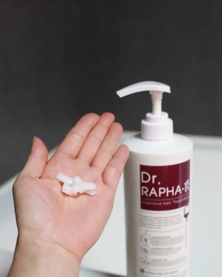 닥터라파알 레드 꽃향기 탈모샴푸 1,000ml + 트리트먼트 1,000ml — 5점을 준 리뷰어가 2021년 8월 올린 사용 사진