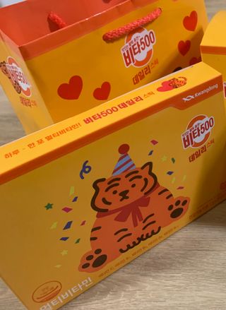 광동생활건강 [광동] 비타500데일리스틱  ★빼빼로데이★ 30포+70포+ 뚱랑이스티커+빼빼로+쇼핑백 — 5점을 준 리뷰어가 2022년 11월 올린 사용 사진