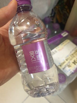 몽베스트 [MONTBEST] 330mL 20병 — 5점을 준 리뷰어가 2021년 10월 올린 사용 사진