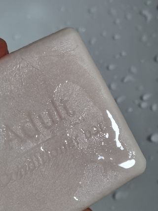 제주인디 제주 푸른바 카멜리아 컨디셔너 — 5점을 준 리뷰어가 2021년 12월 올린 사용 사진