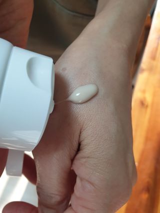 바디셀런스 벤토나이트 데일리 약산성 딥클렌징폼 120ml — 5점을 준 리뷰어가 2022년 2월 올린 사용 사진