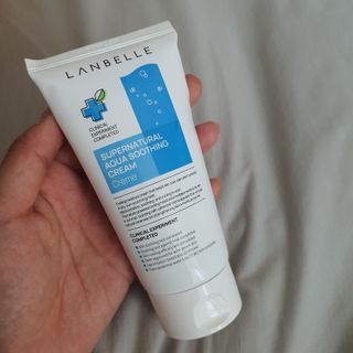 랑벨 수퍼내츄럴 아쿠아 수딩 크림 100ml — 5점을 준 리뷰어가 2022년 6월 올린 사용 사진