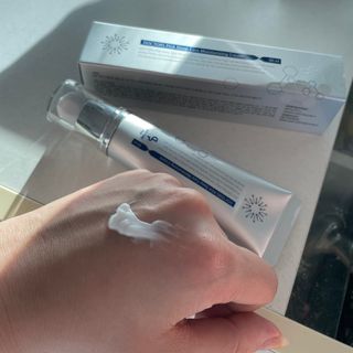 닥터스피지에이 닥터스 피지에이 딥 케어 모이스처라이징 크림 — 5점을 준 리뷰어가 2021년 6월 올린 사용 사진