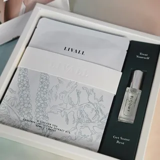 리브얼 | LIVALL 바이오셀룰로오스 마스크 레스트 앤 글로우 33ml  x 3개입 — 5점을 준 리뷰어가 2022년 6월 올린 사용 사진