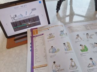웅진컴퍼스 EEA 일상영어회화 EEA 낭독편 — 5점을 준 리뷰어가 2023년 2월 올린 사용 사진