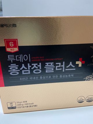 서울약사신협_투데이홍삼정플러스스틱_10g x 30포 — 5점을 준 리뷰어가 2021년 6월 올린 사용 사진