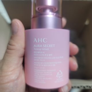AHC 아우라 시크릿 톤업 벨벳 — 5점을 준 리뷰어가 2021년 4월 올린 사용 사진