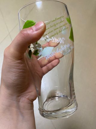 몽베스트 Montbest with Sparkling water Plain 20병 — 5점을 준 리뷰어가 2021년 11월 올린 사용 사진