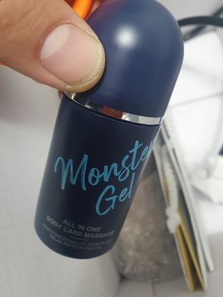 [바록스] 류현진 올인원 바디릴렉싱 몬스터겔 50ml — 4.5점을 준 리뷰어가 2021년 3월 올린 사용 사진