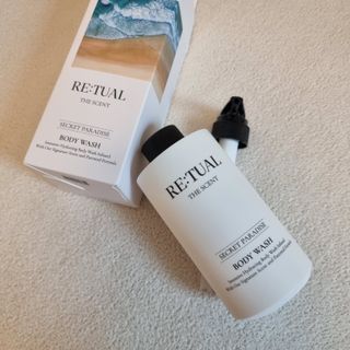 레츄얼 더 센트 바디워시 시크릿 파라다이스(500ml) — 4점을 준 리뷰어가 2022년 7월 올린 사용 사진