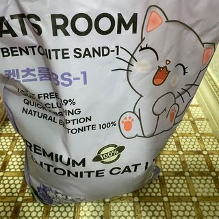 겟플렉스 켓플렉스 캣츠룸BS-1 고양이모래 4kg — 4점을 준 리뷰어가 2021년 1월 올린 사용 사진