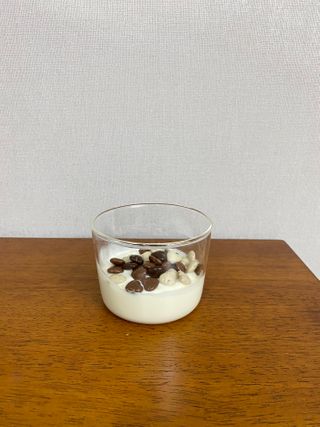 남양유업 또깍 접어 떠먹는 불가리스 2종 — 5점을 준 리뷰어가 2021년 1월 올린 사용 사진
