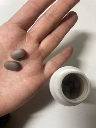 닥터피엔티 [Dr.PNT] 하루 2알로 건강한 다이어트! 한겨울에도 체지방만 쏙~ 슬림핏 다이어트 — 4점을 준 리뷰어가 2023년 3월 올린 사용 사진