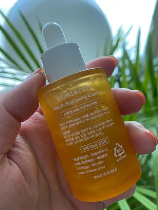 체르엠 스템앤셀 비타민 브라이트닝 에센스 30ml 1개 — 5점을 준 리뷰어가 2022년 3월 올린 사용 사진