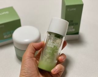 김정문알로에 큐어 큐어 알로에 리프레쉬 젤리 세럼, 큐어 알로에 하이드로 젤리 크림 — 5점을 준 리뷰어가 2021년 3월 올린 사용 사진