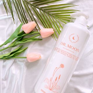 프리[닥터문] 유산균 락토케어 질경초 여성청결제 1000ml (젤타입) — 5점을 준 리뷰어가 2022년 6월 올린 사용 사진