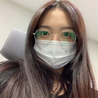 뷰맵  풀티타늄 초경량 9g 모던 판토 YOURS VM1024 SLV — 5점을 준 리뷰어가 2021년 9월 올린 사용 사진