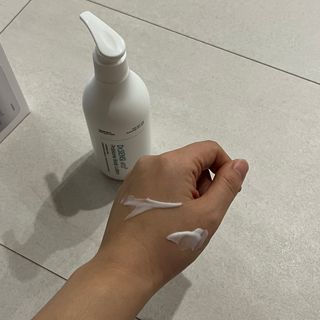 에센느 닥터 센시 아토 프로바이옴 바디로션 — 5점을 준 리뷰어가 2023년 2월 올린 사용 사진