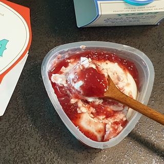 요즘 콩포트 그릭요거트 3종 세트 — 5점을 준 리뷰어가 2021년 2월 올린 사용 사진