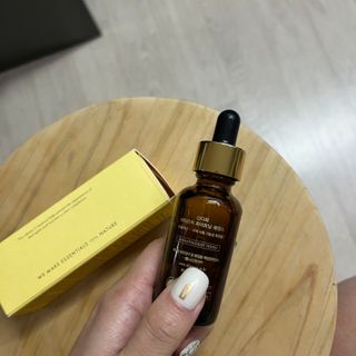 스킨큐어 산다화 비타민c 화이트닝 에센스 30ml — 5점을 준 리뷰어가 2022년 2월 올린 사용 사진