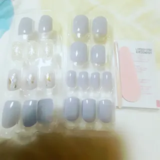 데싱디바 매직프레스 레귤러 스퀘어_6종 중 택 1 — 5점을 준 리뷰어가 2021년 9월 올린 사용 사진