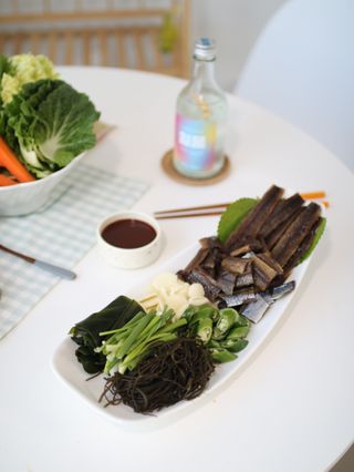 마라도푸드 포항 구룡포 햇 과메기 야채세트 마라도회식당 꽁치 — 5점을 준 리뷰어가 2023년 10월 올린 사용 사진