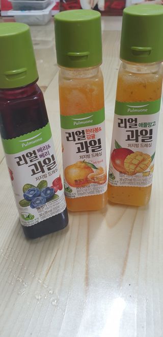 [풀무원] 리얼 과일  저지방 드레싱 240g 3종 — 5점을 준 리뷰어가 2021년 2월 올린 사용 사진