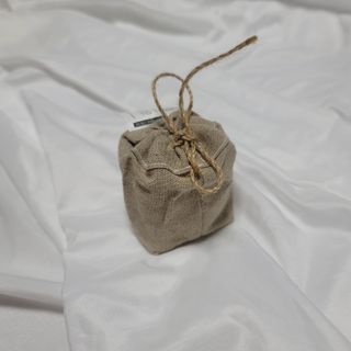 AYU25[아유트웬티파이브]다마스크로즈워터 베이스 천연 수분 촉촉 크림 — 5점을 준 리뷰어가 2021년 5월 올린 사용 사진