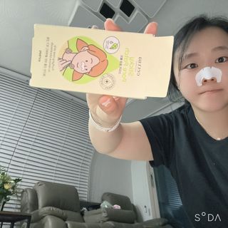 세뚜아(Cettua) 세뚜아 스티키 포어 패치 Cettua Sticky Pore Patch — 4점을 준 리뷰어가 2023년 7월 올린 사용 사진