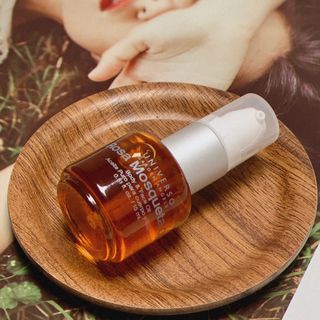 유니베르소 로즈힙 오일 15ml — 5점을 준 리뷰어가 2021년 7월 올린 사용 사진