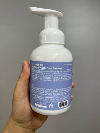 약손명가코스메틱 에오스보떼 브라이트닝 버블 폼 클렌징 300ml — 4점을 준 리뷰어가 2021년 12월 올린 사용 사진