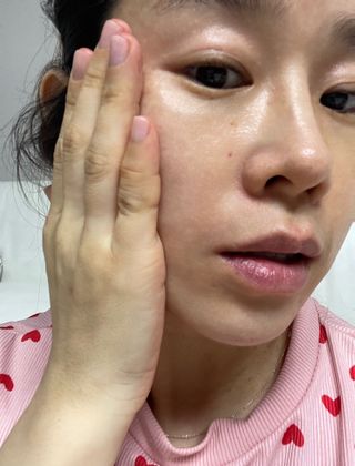 체르엠  프루브 콜라겐 앰플세럼 60ml 1병 — 4.5점을 준 리뷰어가 2021년 11월 올린 사용 사진