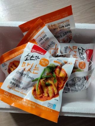 굽네몰 [굽네] 소스가 맛있는 닭가슴살 슬라이스 4종 — 5점을 준 리뷰어가 2021년 11월 올린 사용 사진