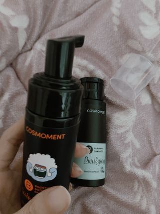 코스모먼트 부스티모 부스팅샴푸60ml + 비듬세정 진정샴푸50ml — 5점을 준 리뷰어가 2021년 11월 올린 사용 사진
