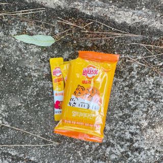 광동생활건강 프리 [광동] VB와 VC를 함유한 멀티 비타민 비타 500 데일리 스틱 180포 — 5점을 준 리뷰어가 2022년 5월 올린 사용 사진