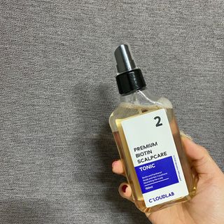 클라우드랩 프리미엄 비오틴 스칼프 케어 토닉 — 4점을 준 리뷰어가 2021년 5월 올린 사용 사진