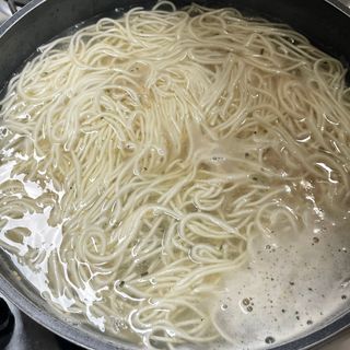 [한면원] 잔치국수 2인분 — 5점을 준 리뷰어가 2023년 4월 올린 사용 사진