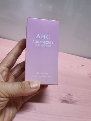 AHC 아우라 시크릿 톤업 벨벳 — 5점을 준 리뷰어가 2021년 4월 올린 사용 사진