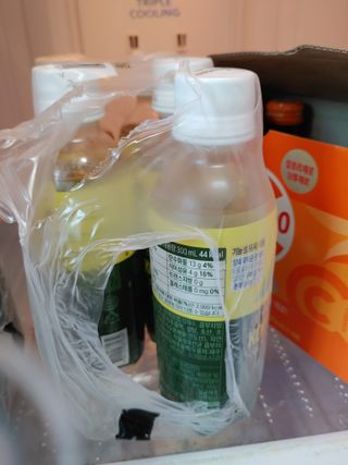 더그레잇티 콤부차 [매일유업] 더그레잇티 44kcal 콤부차 300ml *12개입 (오리지널 6개+베리리치 6개) — 5점을 준 리뷰어가 2023년 7월 올린 사용 사진