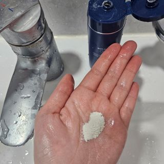 코매료 노폐물 제거 & 각질 관리 도자기     피부 홈케어  (세안 2종) — 5점을 준 리뷰어가 2024년 2월 올린 사용 사진