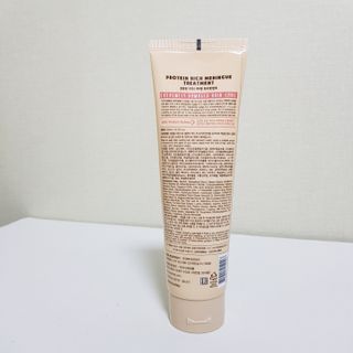 썸헤어 / SUMHAIR 썸헤어 프로틴 리치 머랭 트리트먼트 극손상모 전용 케어 — 3점을 준 리뷰어가 2021년 4월 올린 사용 사진